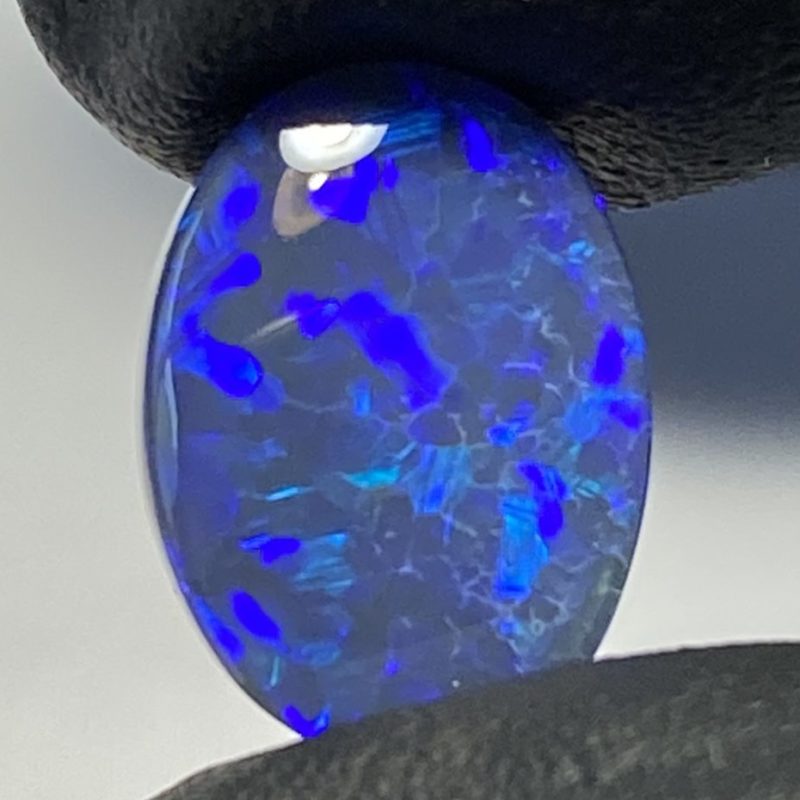 Opale noire australienne de Lightning Ridge de 2.0 ct (cLR-121)