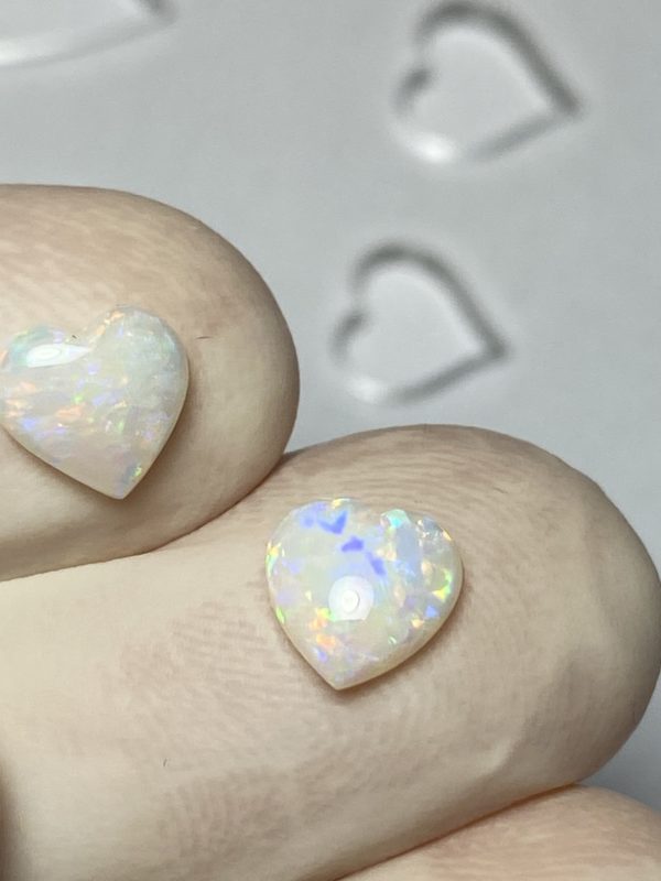 Paire d'opales australiennes de Mintabie de 1.35 ct au total (cMT-18) – Image 8
