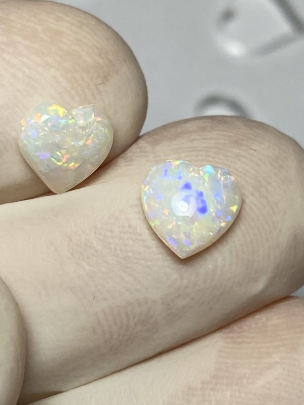 Paire d'opales australiennes de Mintabie de 1.35 ct au total (cMT-18)