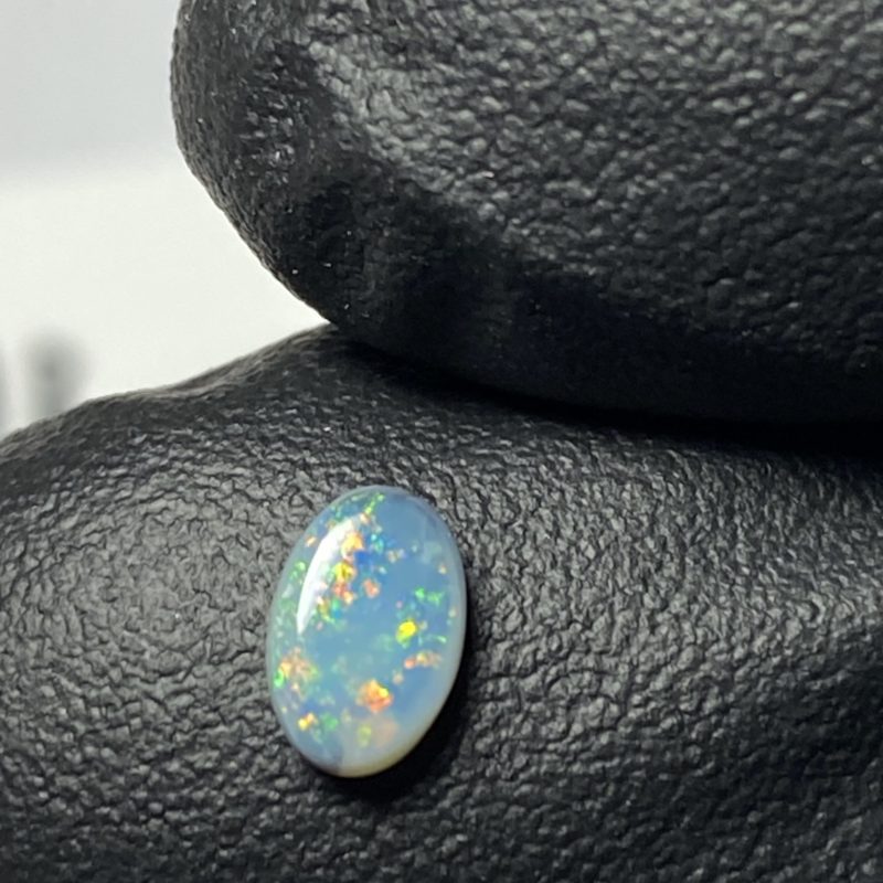 Opale foncée australienne de Lightning Ridge de 0.26 ct (cLR-78)