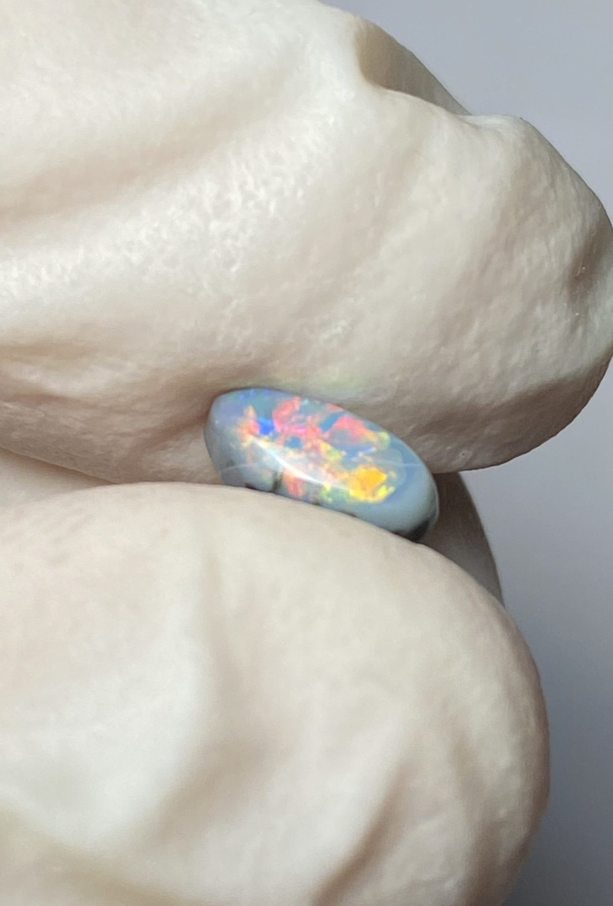 Opale foncée australienne de Lightning Ridge de 0.58 ct (cLR-176)