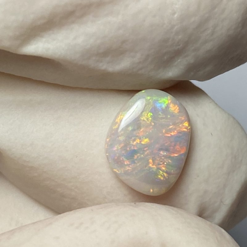 Opale foncée australienne de Lightning Ridge de 0.87 ct (cLR-178)