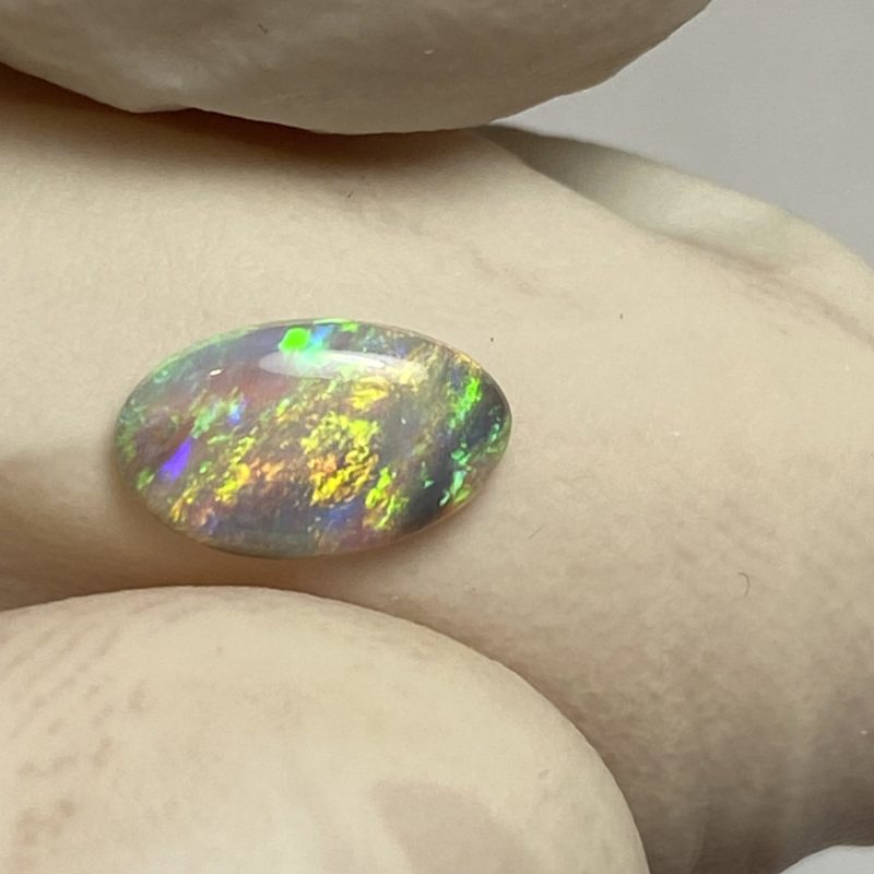 Opale foncée australienne de Lightning Ridge de 0.58 ct (cLR-109)