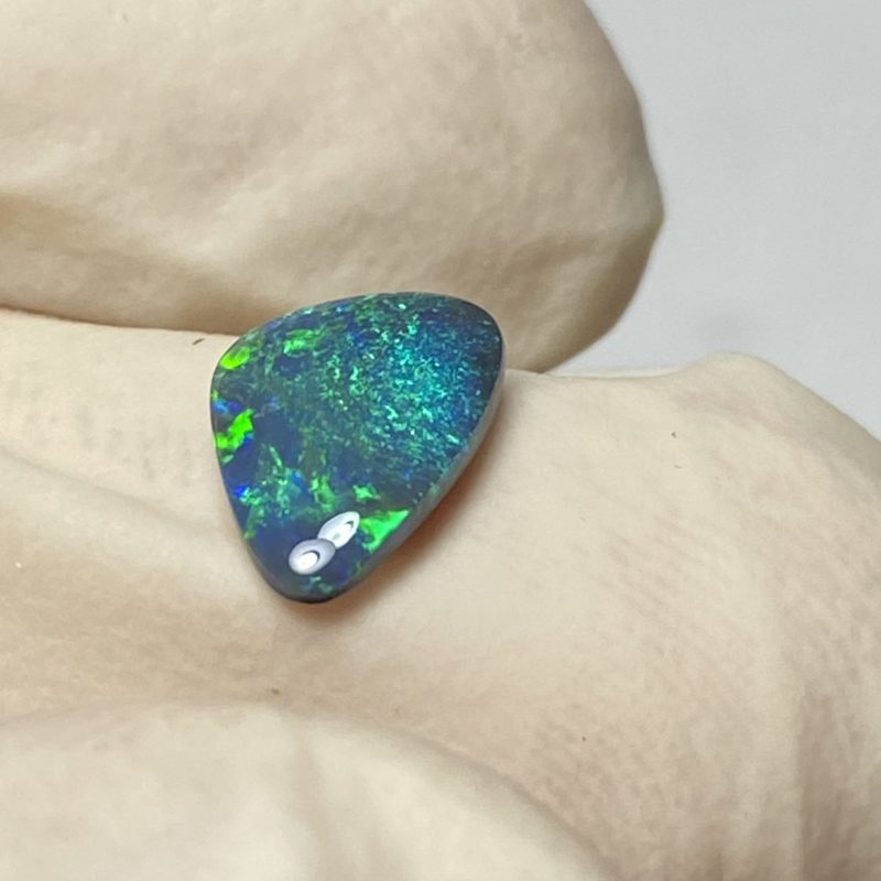 Opale noire australienne de Lightning Ridge de 0.75 ct (cLR-141)