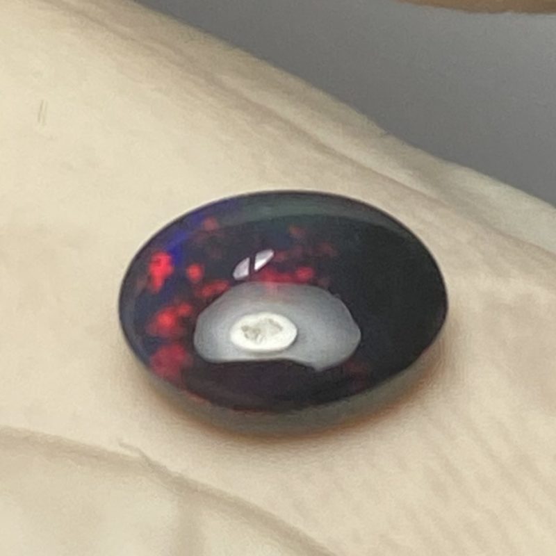 Opale noire australienne de Lightning Ridge de 0.58 ct (cLR-104)