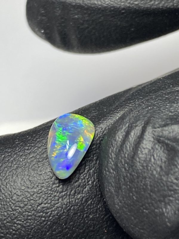 Opale australienne de Lightning Ridge de 0.55 ct (cLR-138) – Image 11