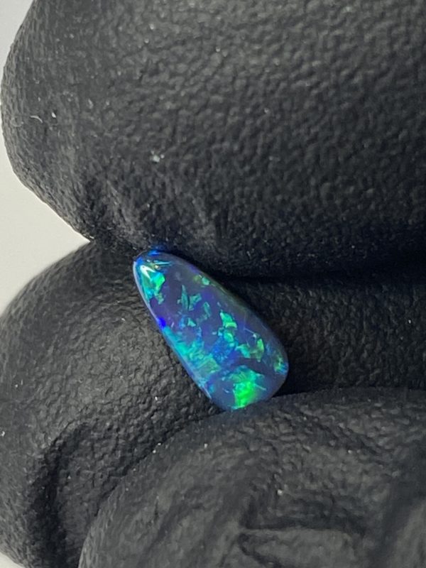 Opale australienne de Lightning Ridge de 0.37 ct (cLR-122) – Image 9