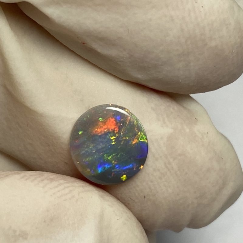 Opale foncée australienne de Lightning Ridge de 0.85 ct (cLR-142)