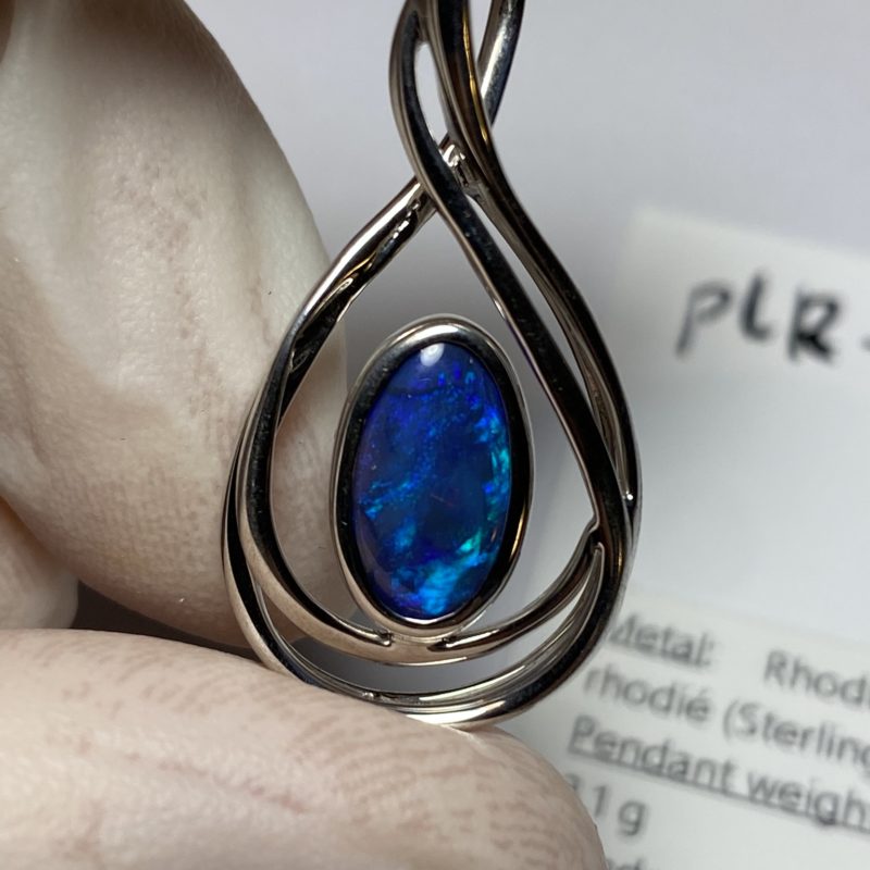 Pendentif en opale noire (pLR-13)