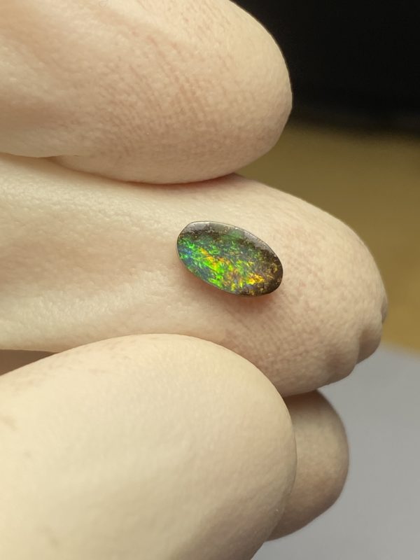 Opale boulder australienne de 0.76 ct (cBO-101) – Image 11