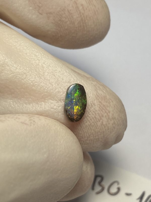 Opale boulder australienne de 0.76 ct (cBO-101) – Image 4