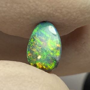 Opale boulder australienne de 0.83 ct (cBO-123)