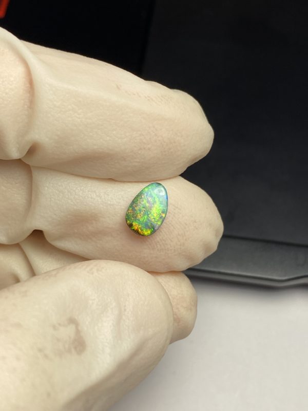 Opale boulder australienne de 0.83 ct (cBO-123) – Image 12