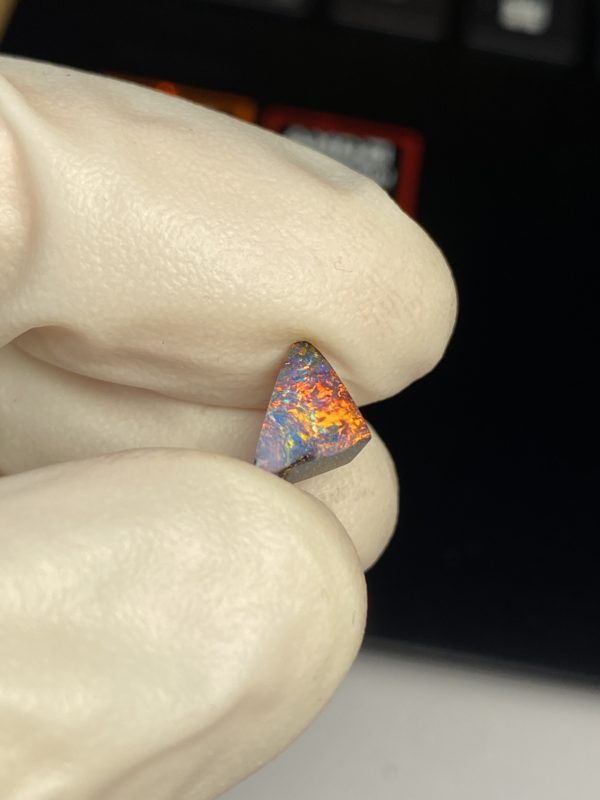 Opale boulder australienne de 1.7 ct (cBO-115) – Image 14