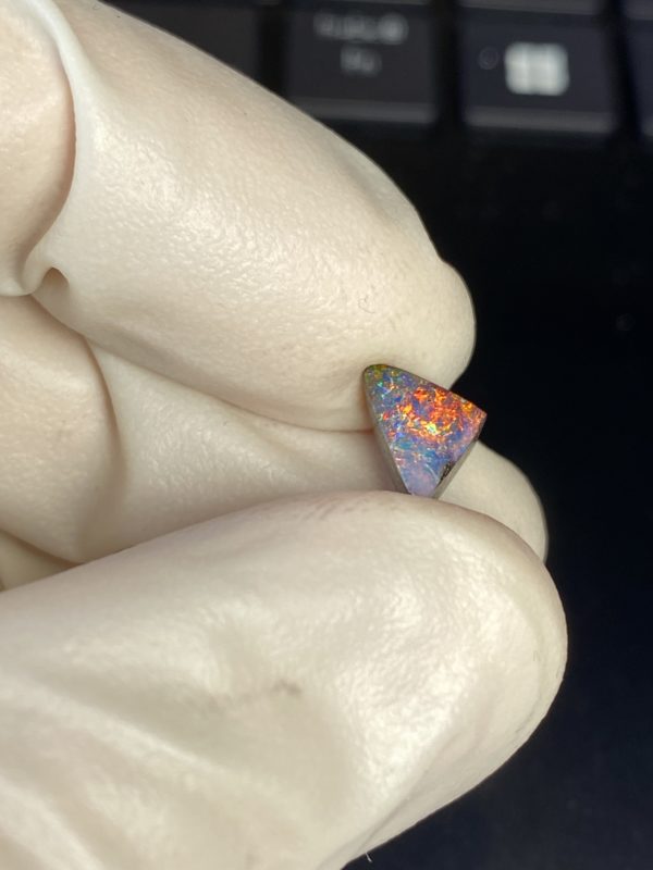 Opale boulder australienne de 1.7 ct (cBO-115) – Image 11