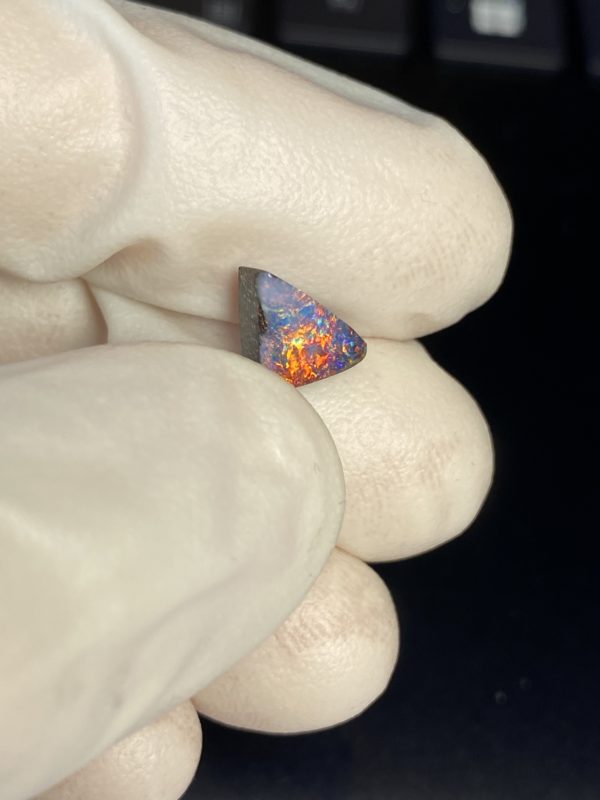 Opale boulder australienne de 1.7 ct (cBO-115) – Image 9