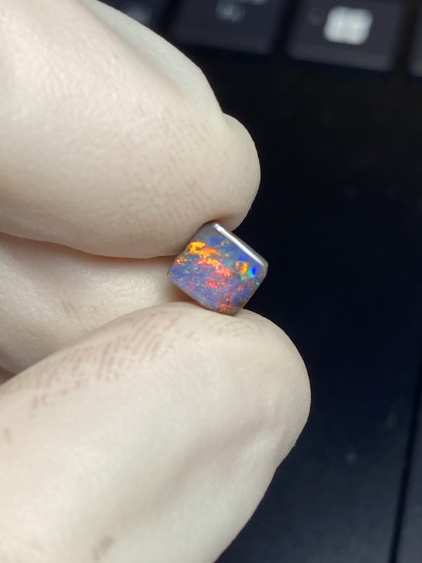 Opale boulder australienne de 1.25 ct (cBO-122) – Image 26