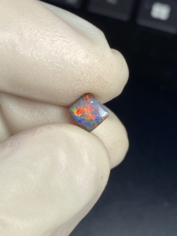 Opale boulder australienne de 1.25 ct (cBO-122) – Image 19