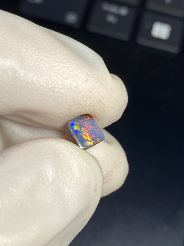 Opale boulder australienne de 1.25 ct (cBO-122) – Image 17