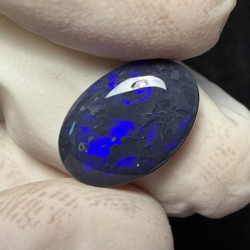 Opale noire australienne de Lightning Ridge de 3.17 ct (cLR-186)
