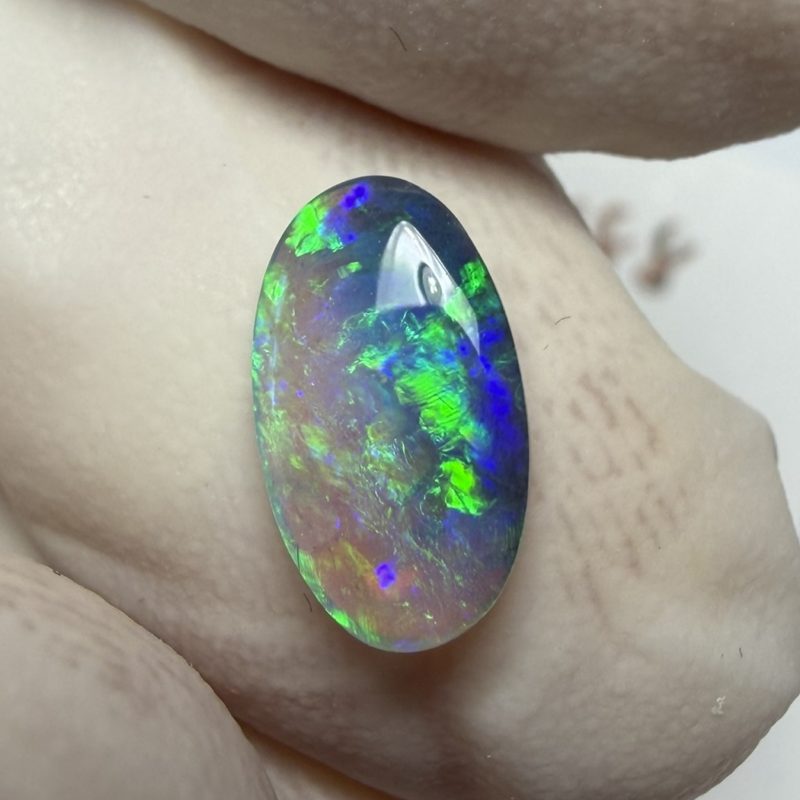 Opale semi-cristal australienne de Lightning Ridge de 0.62 ct (cLR-188)