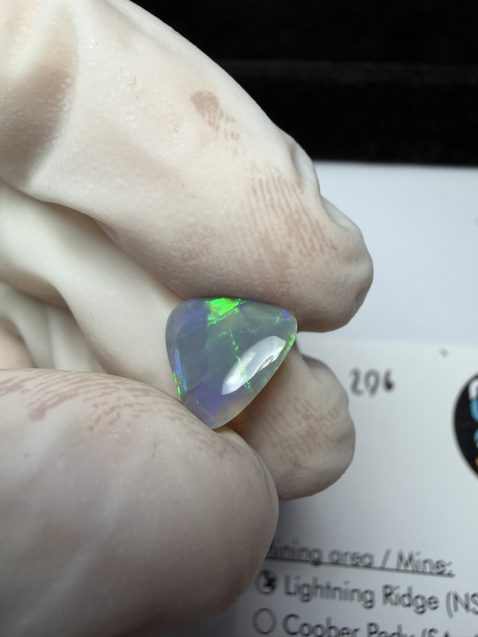 Opale foncée australienne de Lightning Ridge de 1.28 ct (cLR-206) – Image 17