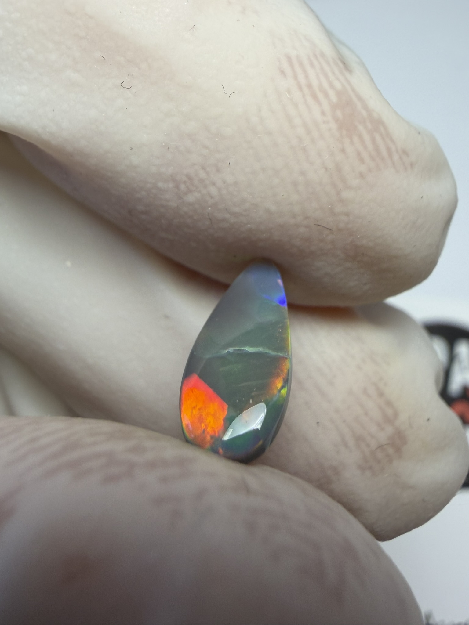 Opale foncée australienne de Lightning Ridge de 0.60 ct (cLR-212) – Image 10