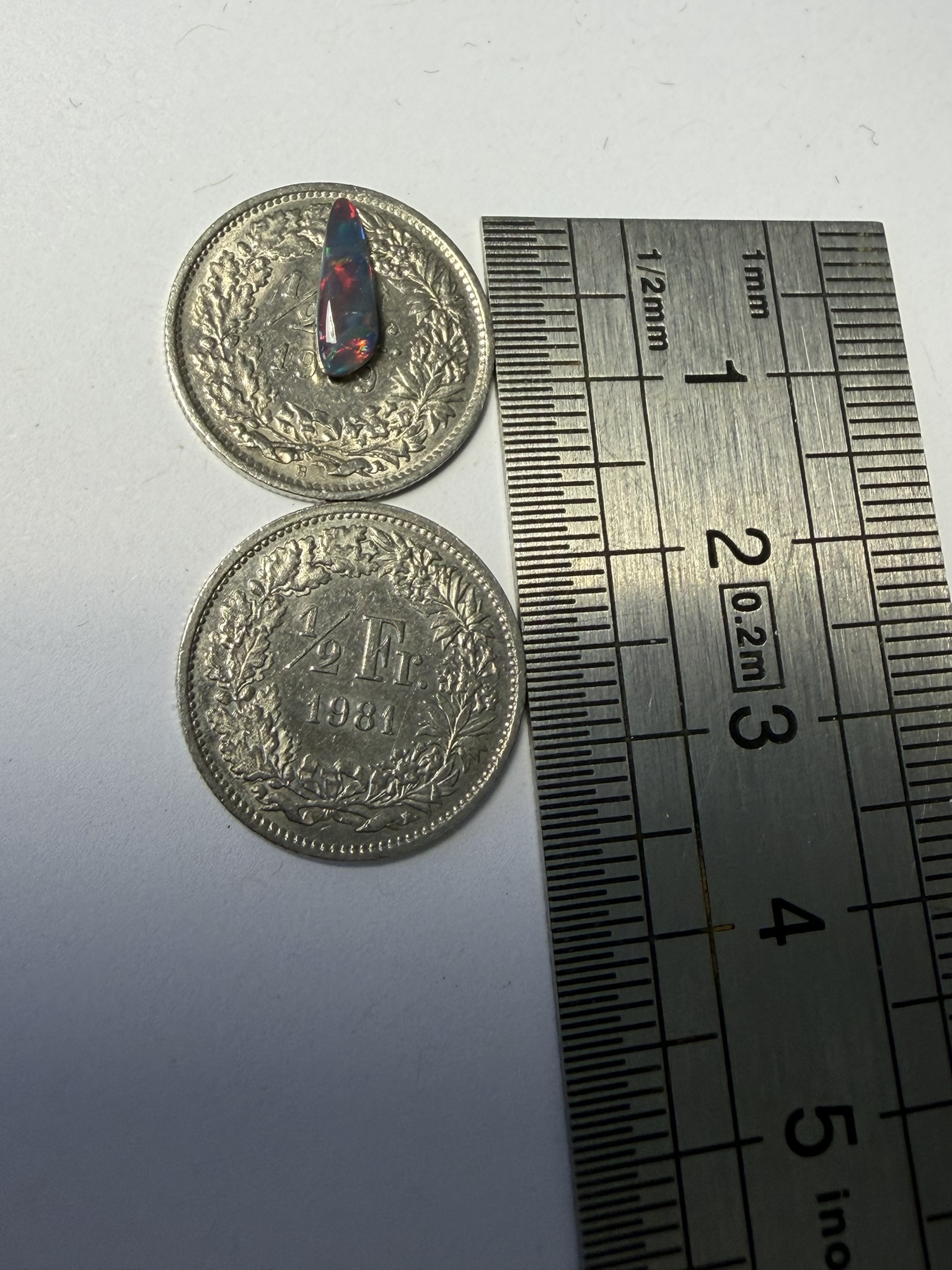 Opale noire australienne de Lightning Ridge de 0.51 ct (cLR-213) – Image 3