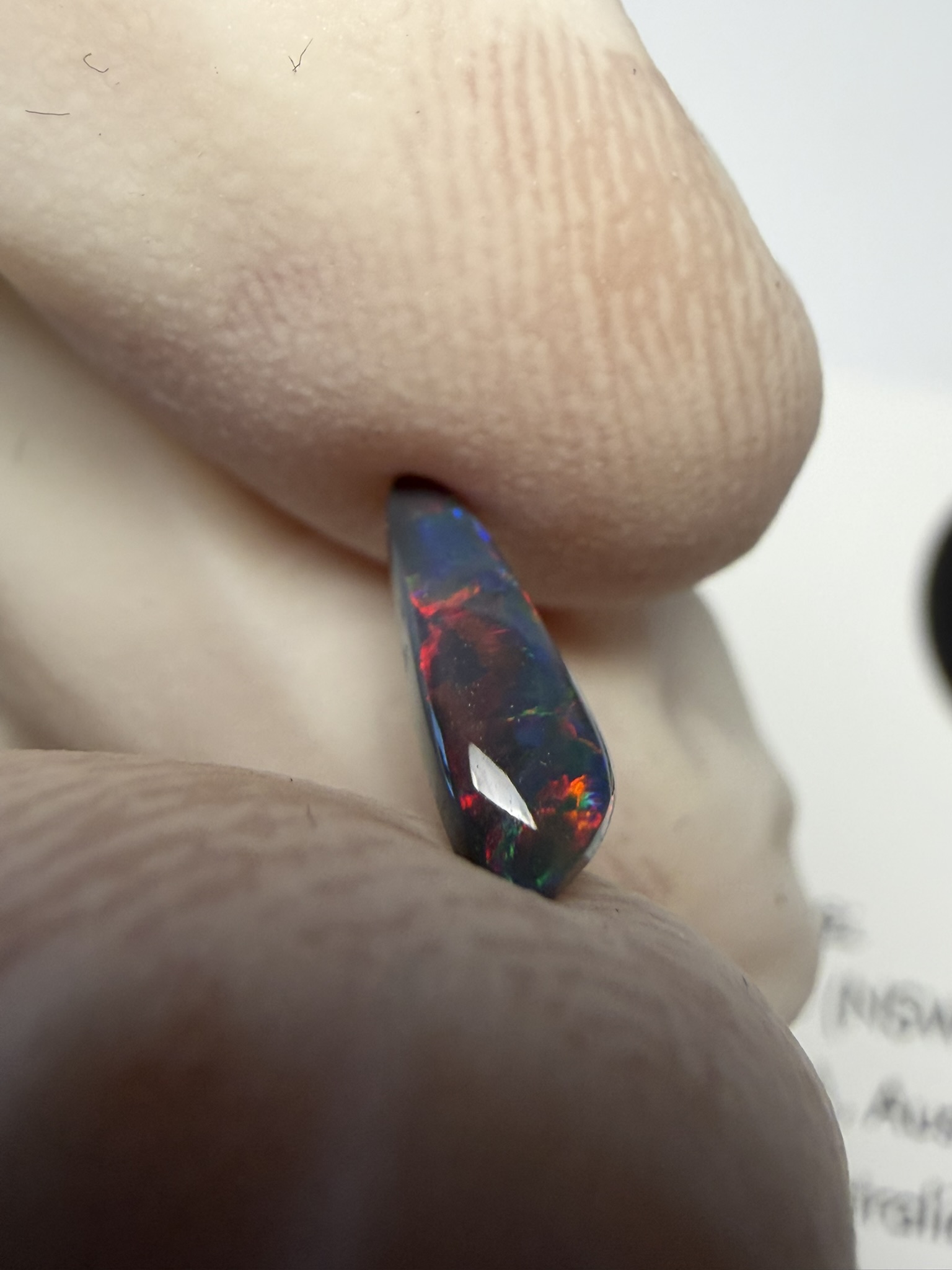 Opale noire australienne de Lightning Ridge de 0.51 ct (cLR-213) – Image 17
