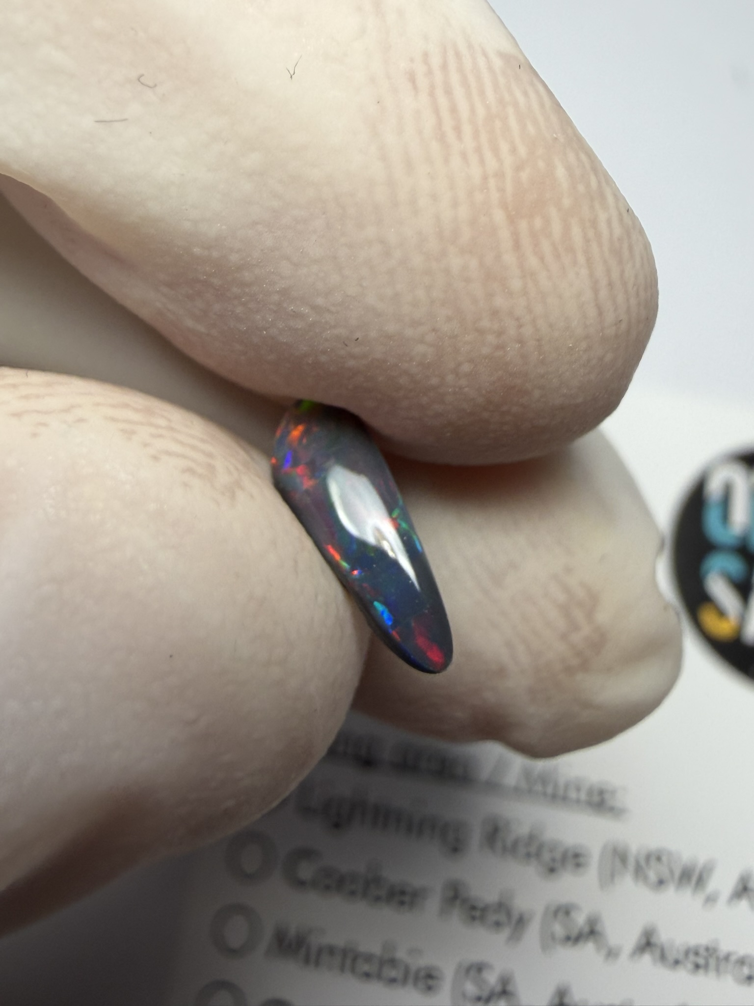 Opale noire australienne de Lightning Ridge de 0.51 ct (cLR-213) – Image 10