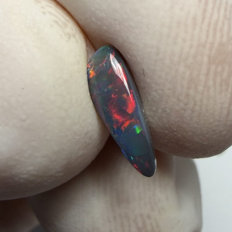 Opale noire australienne de Lightning Ridge de 0.51 ct (cLR-213)