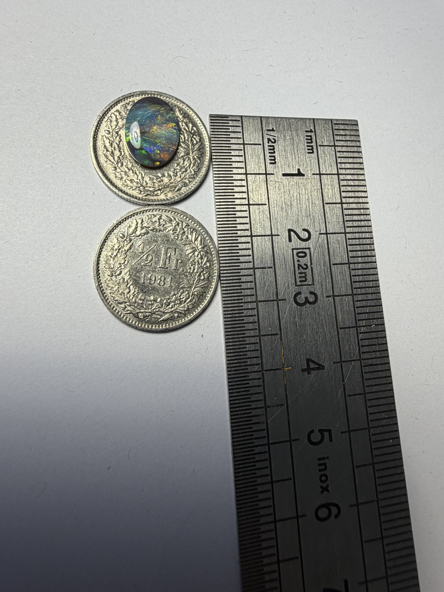 Opale foncée australienne de Lightning Ridge de 1.34 ct (cLR-214) – Image 4