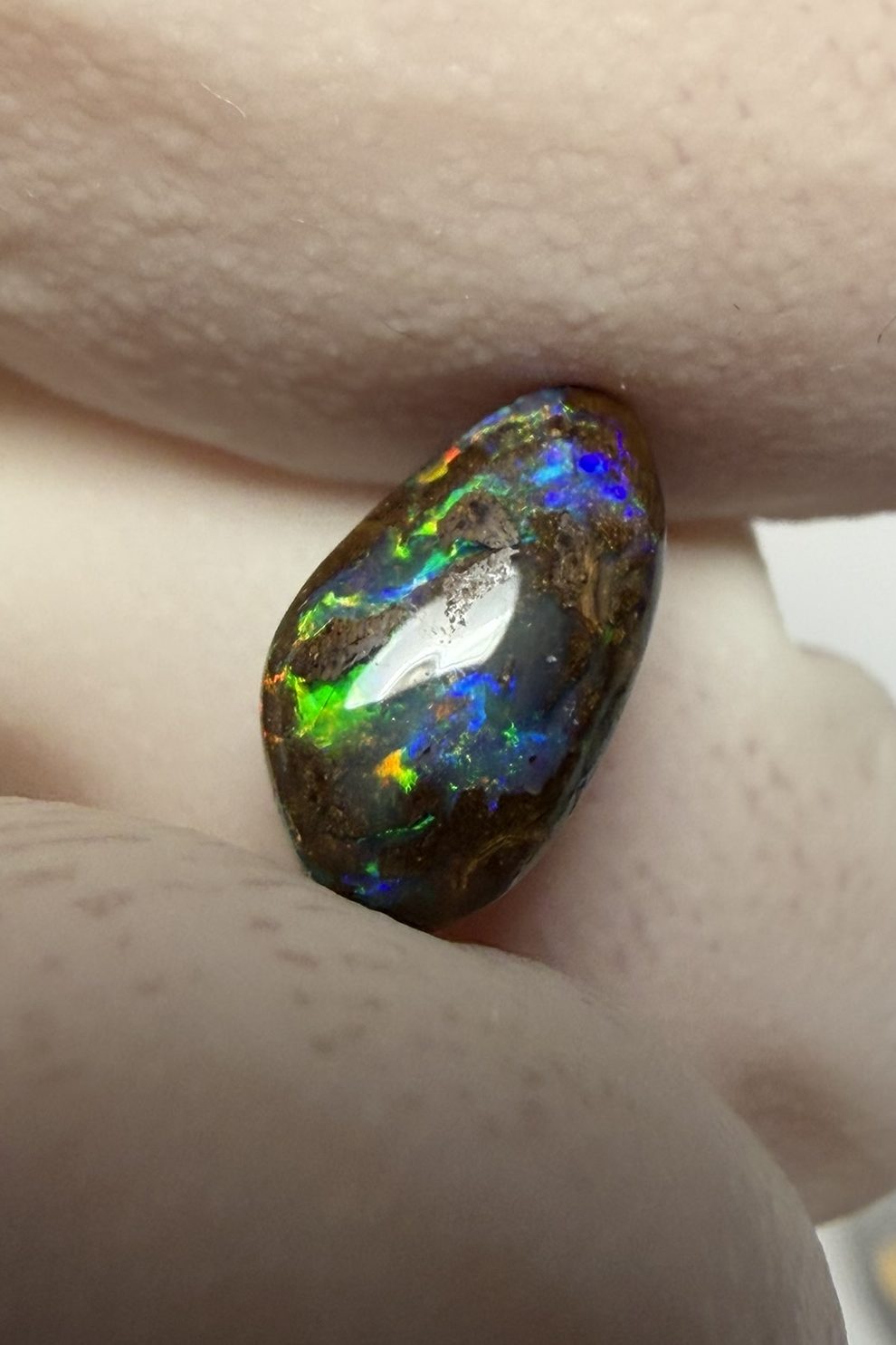 Opale boulder australienne de 2.29 ct (CBO-191)