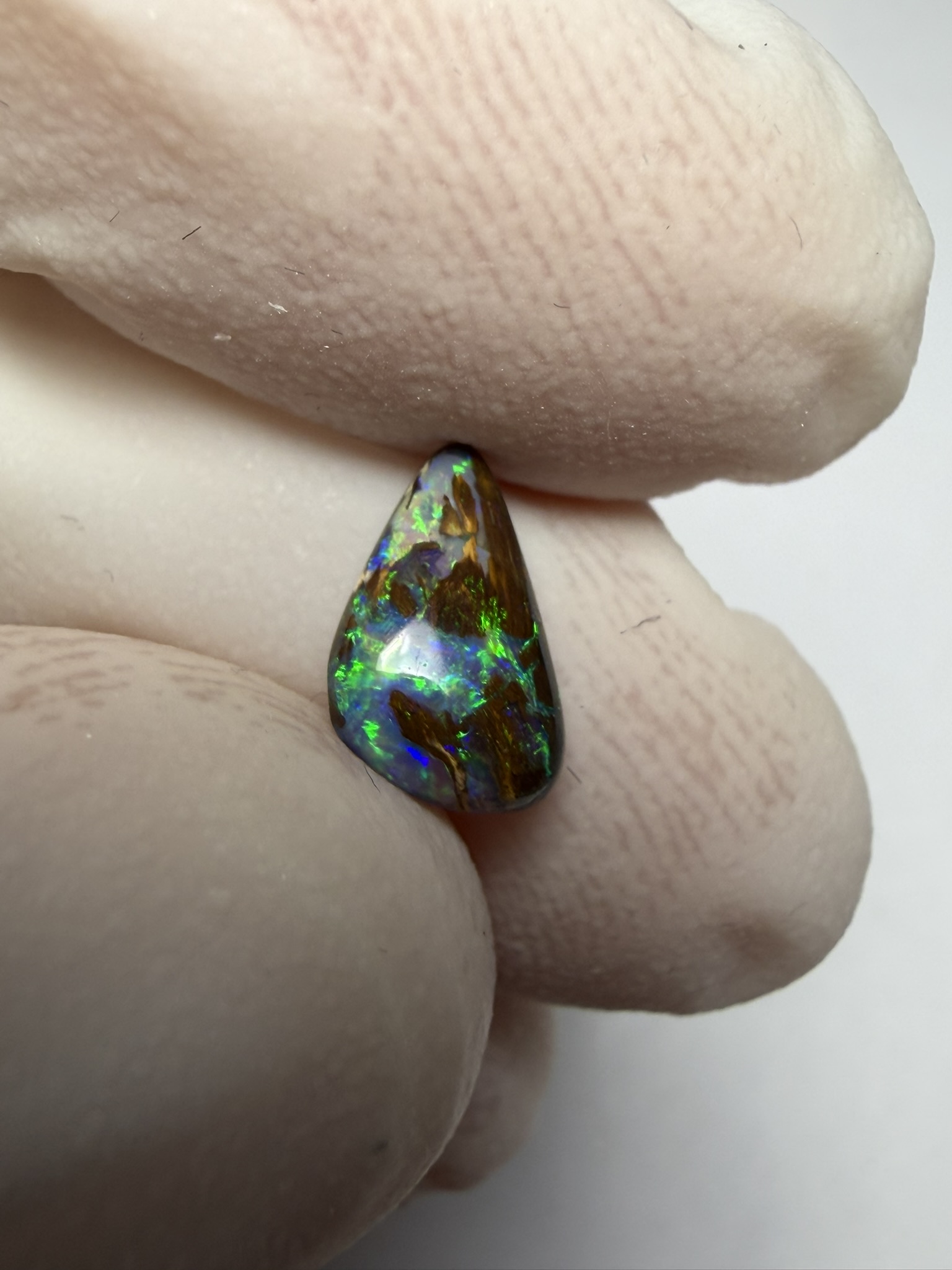 Opale boulder australienne de 0.75 ct (CBO-206) – Image 17
