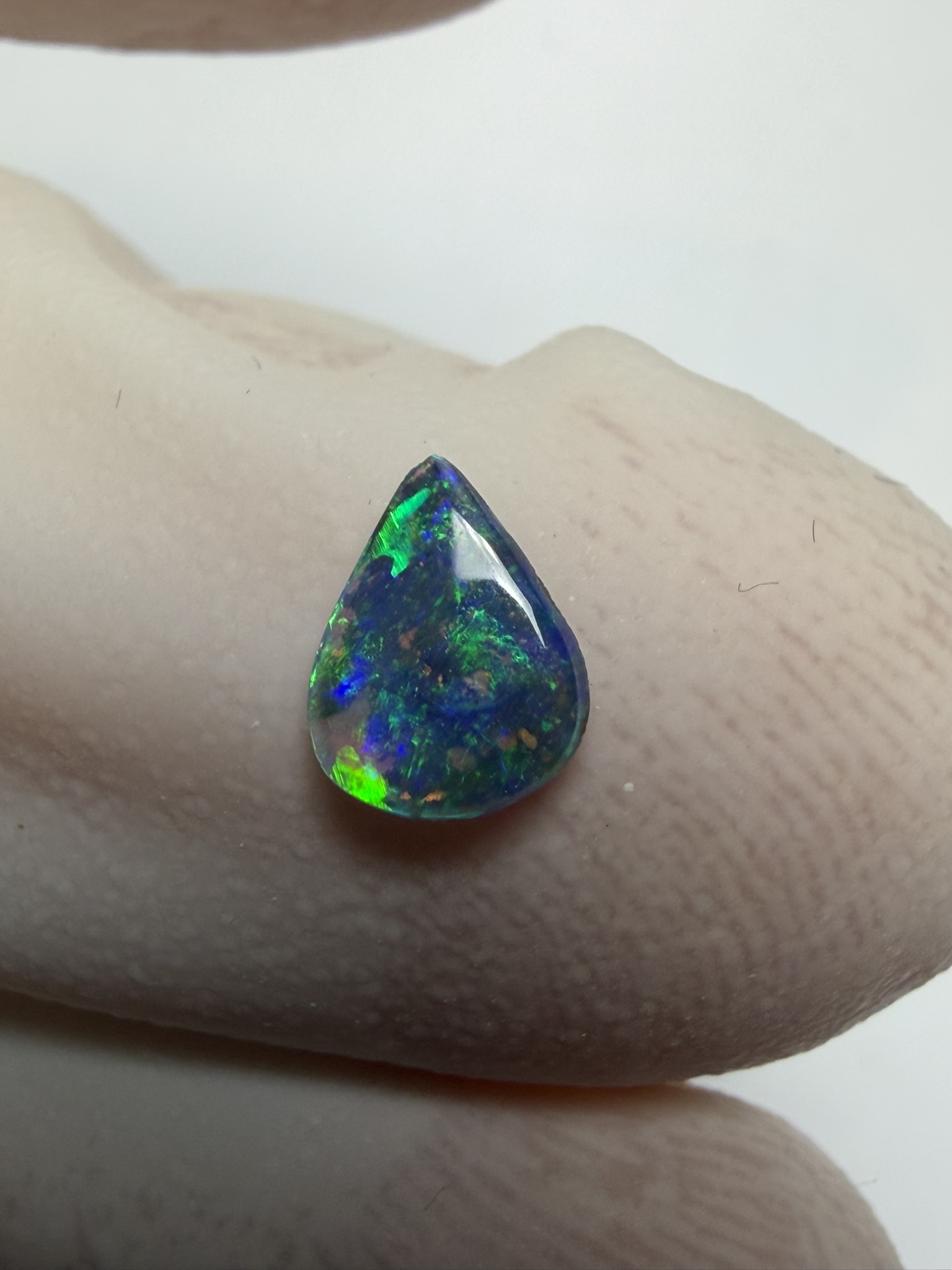 Opale boulder australienne de 0.21 ct (CBO-209) – Image 8