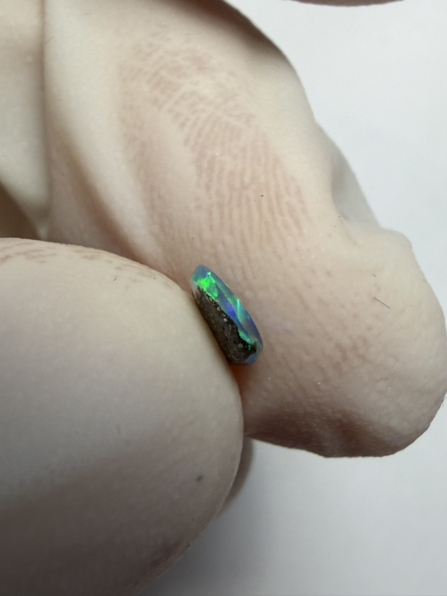 Opale boulder australienne de 0.21 ct (CBO-209) – Image 17