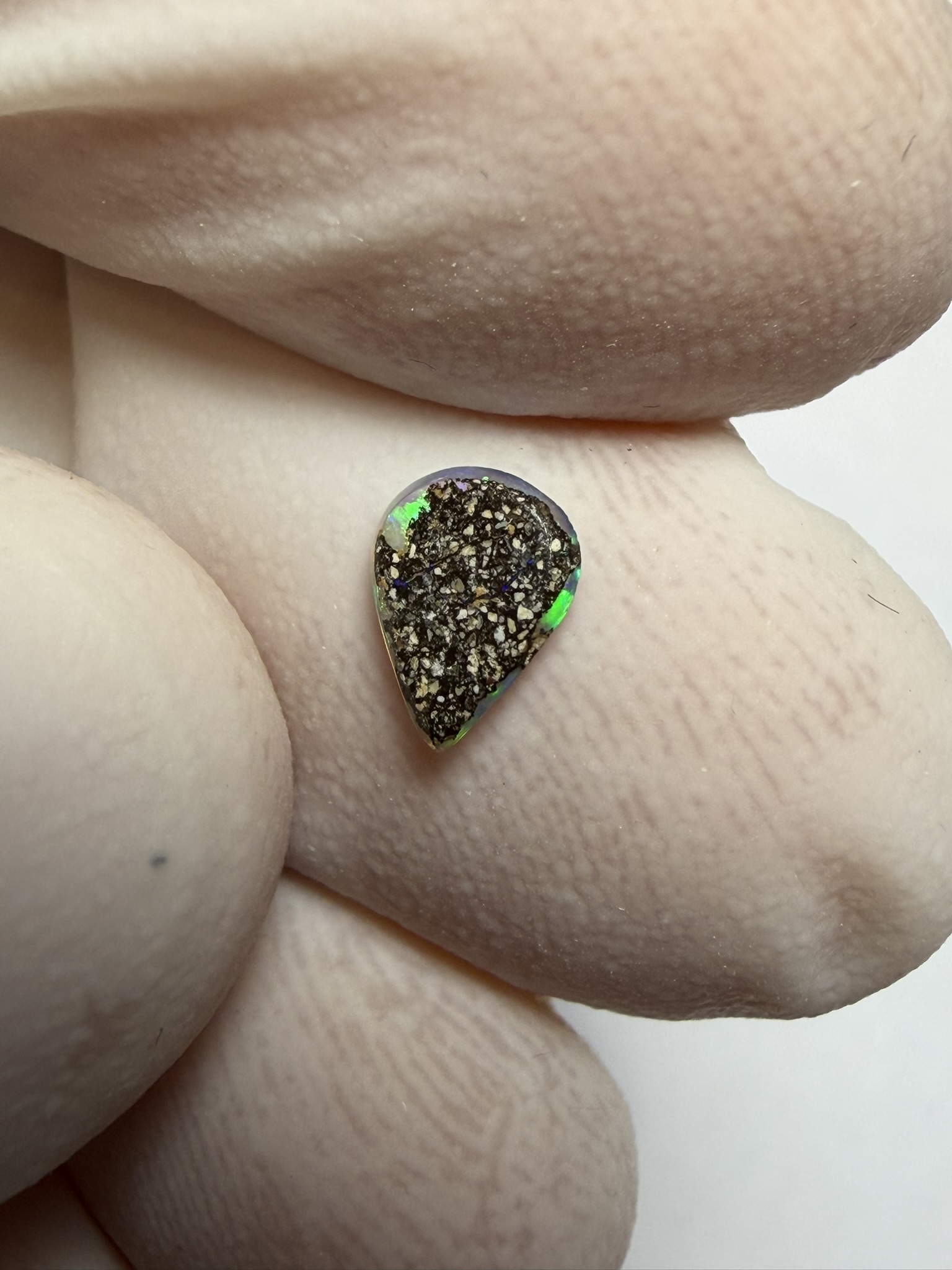 Opale boulder australienne de 0.21 ct (CBO-209) – Image 15