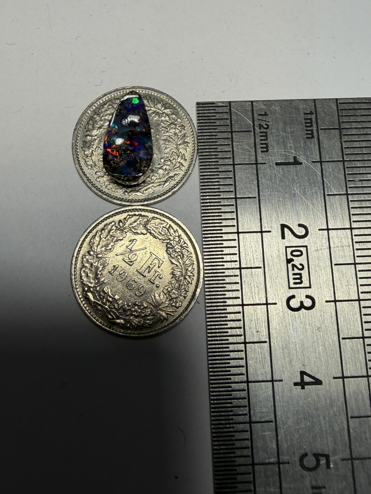 RÉSERVÉ - Opale boulder australienne de 2.75 ct (CBO-228) – Image 4