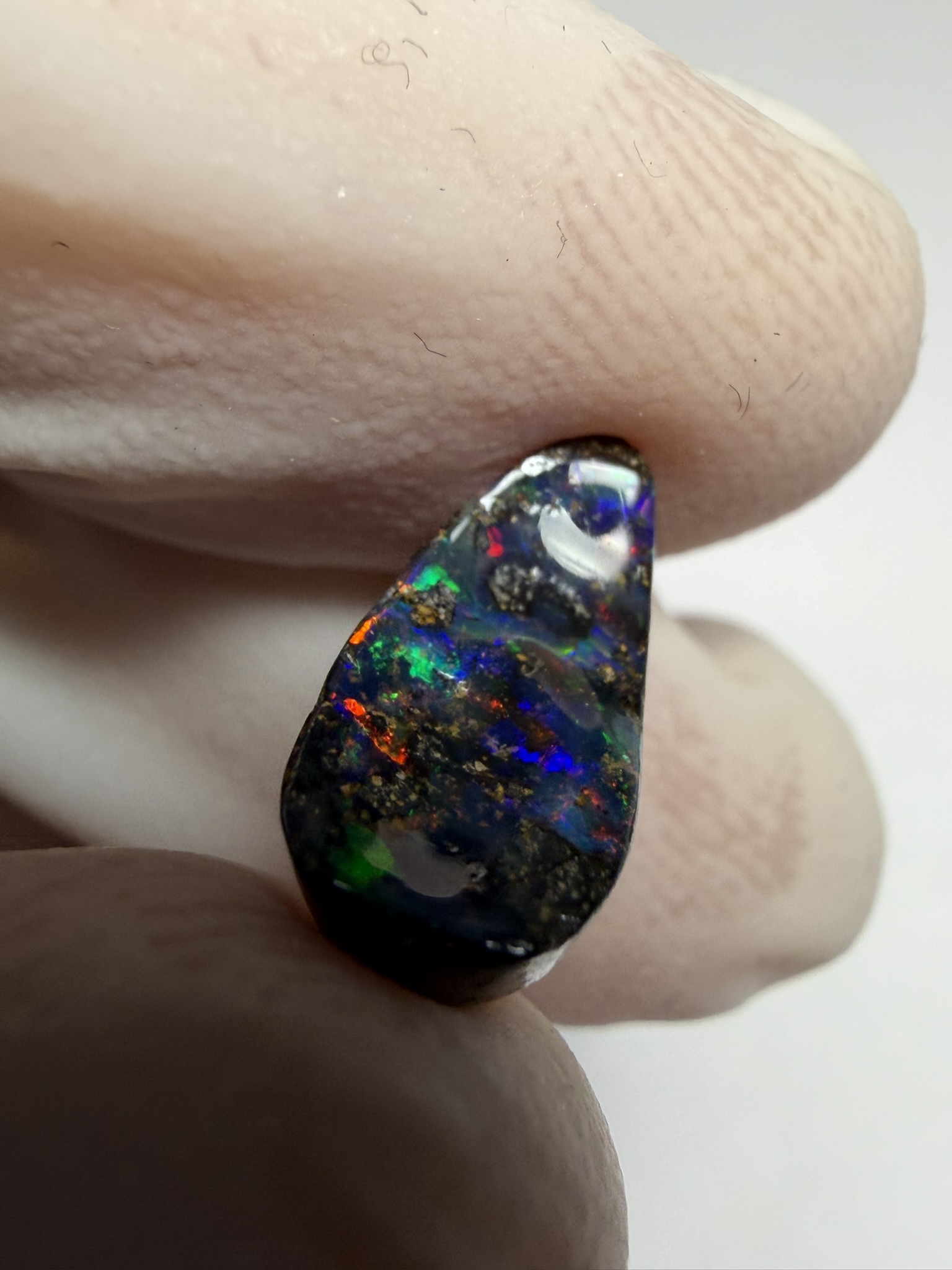 RÉSERVÉ - Opale boulder australienne de 2.75 ct (CBO-228) – Image 7