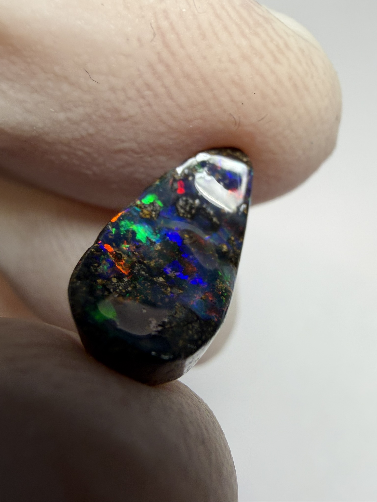 RÉSERVÉ - Opale boulder australienne de 2.75 ct (CBO-228) – Image 6