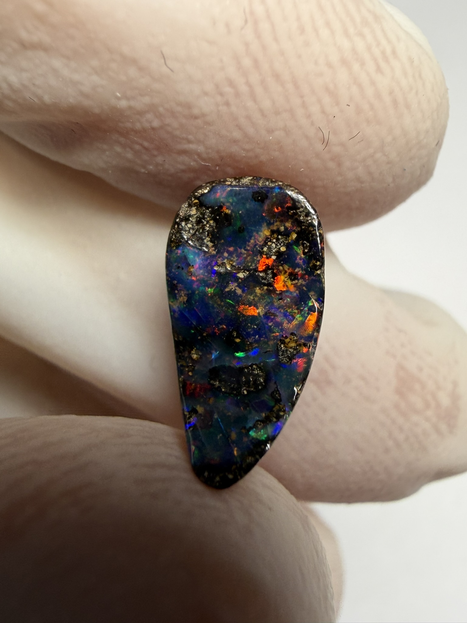 RÉSERVÉ - Opale boulder australienne de 2.75 ct (CBO-228) – Image 22
