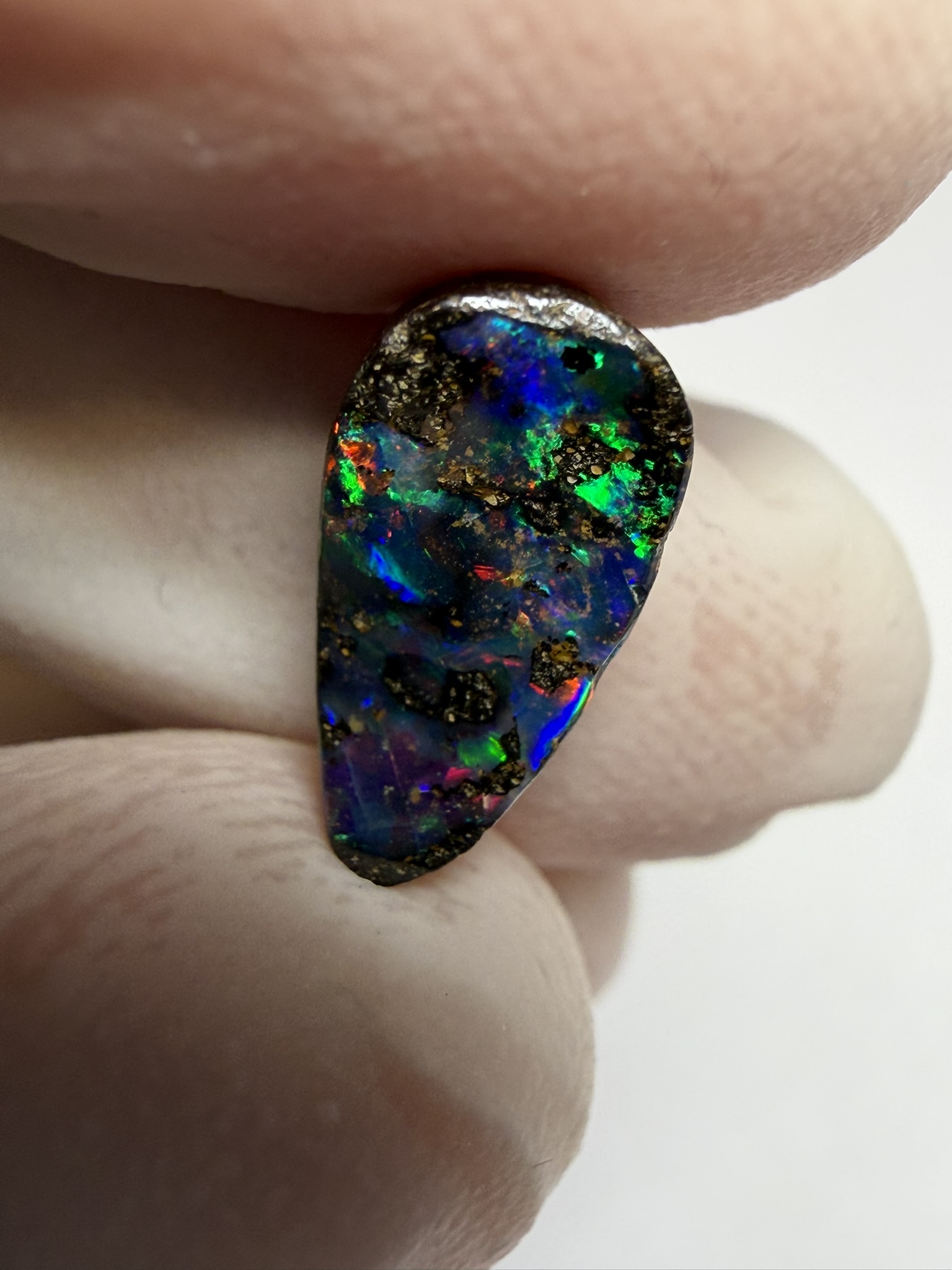 RÉSERVÉ - Opale boulder australienne de 2.75 ct (CBO-228) – Image 20
