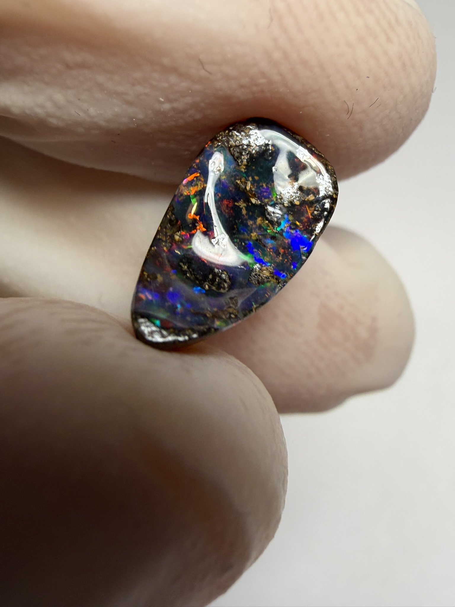RÉSERVÉ - Opale boulder australienne de 2.75 ct (CBO-228) – Image 37