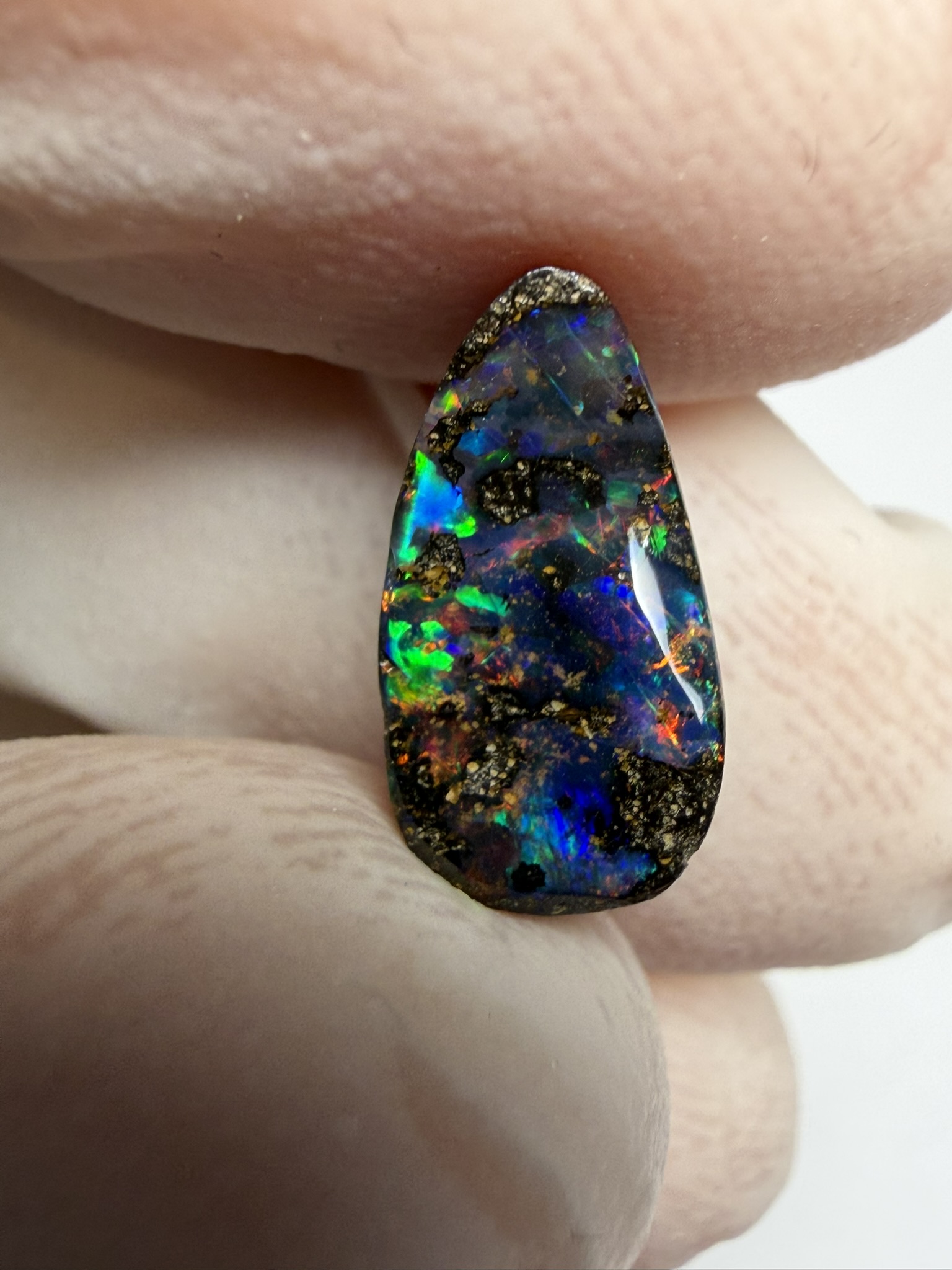 RÉSERVÉ - Opale boulder australienne de 2.75 ct (CBO-228) – Image 45