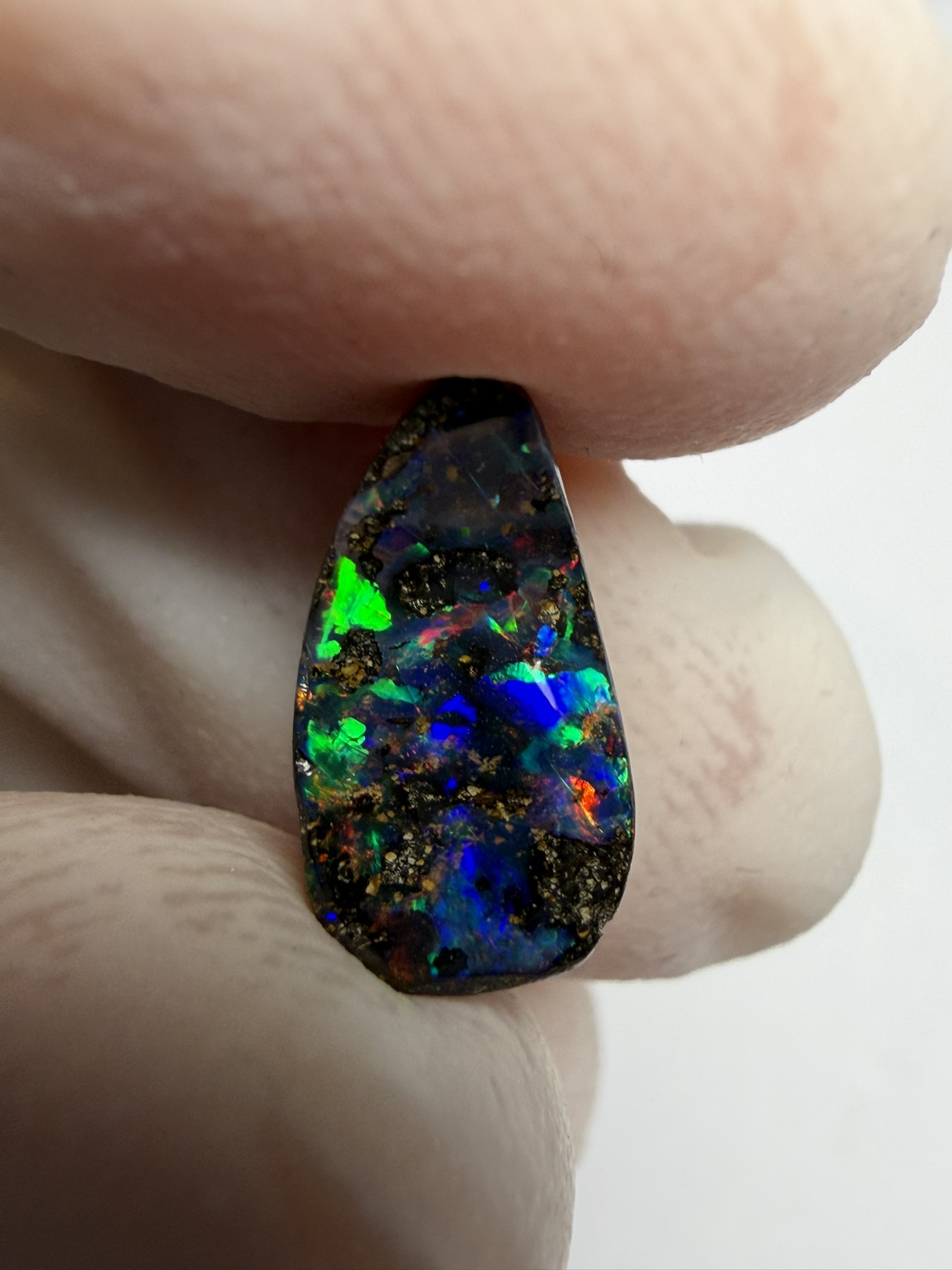 RÉSERVÉ - Opale boulder australienne de 2.75 ct (CBO-228) – Image 39